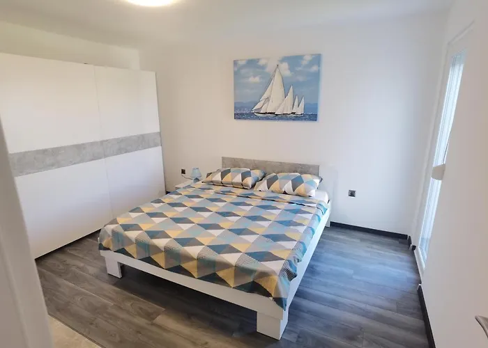 Pek Διαμέρισμα Crikvenica