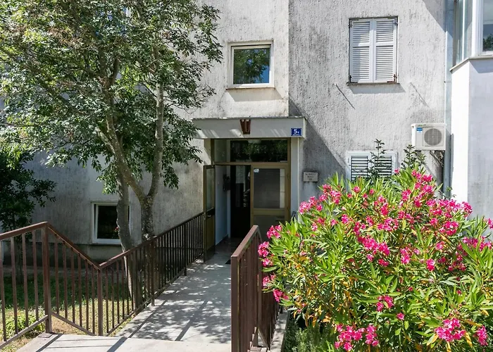 Διαμέρισμα Pek *